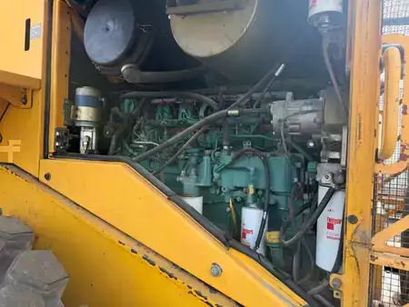 Pyöräkuormaajat 0 Volvo L 120 E (10)
