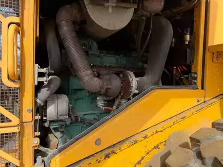 Pyöräkuormaajat 0 Volvo L 120 E (11)
