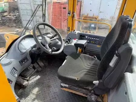Pyöräkuormaajat 0 Volvo L 120 E (13)