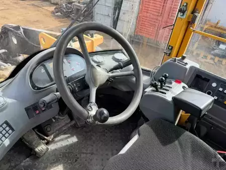 Pyöräkuormaajat 0 Volvo L 120 E (14)