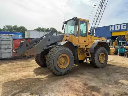 Pyöräkuormaajat 0 Volvo L 120 E (2)