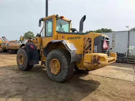 Pyöräkuormaajat 0 Volvo L 120 E (3)