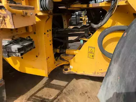 Pyöräkuormaajat 0 Volvo L 120 E (8)