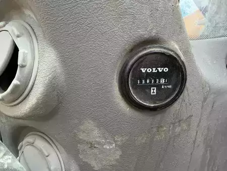 Rupsgraafmachines 0 Volvo EC 300 EL (19)