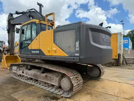 Rupsgraafmachines 0 Volvo EC 300 EL (3)