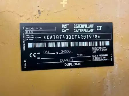 Knikdumpers 0 Caterpillar 740 B (9)