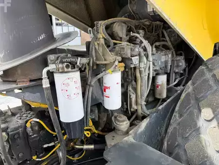 Enkelt tromlekomprimator 0 BOMAG BW 213 D H-4 (13)