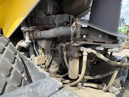 Enkelt tromlekomprimator 0 BOMAG BW 213 D H-4 (15)