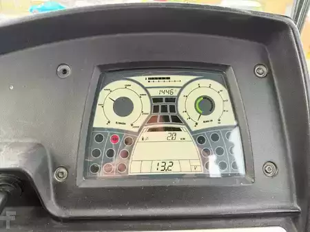 Enkelt tromlekomprimator 0 BOMAG BW 213 D H-4 (18)