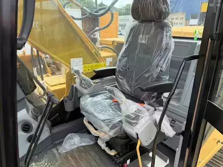 Pelles sur chenilles 0 Caterpillar 324 UNUSED NEW (14)