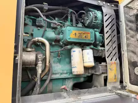 Escavatori gommati 0 Volvo EW 160 B (11)