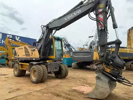 Escavatori gommati 0 Volvo EW 160 B (7)