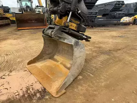 Escavatori gommati 0 Volvo EW 160 B (8)