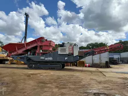 Ostatní 2016 Sandvik UH 440 i (2)