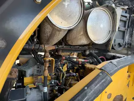 Kolové nakladače 0 Caterpillar 972 M (14)