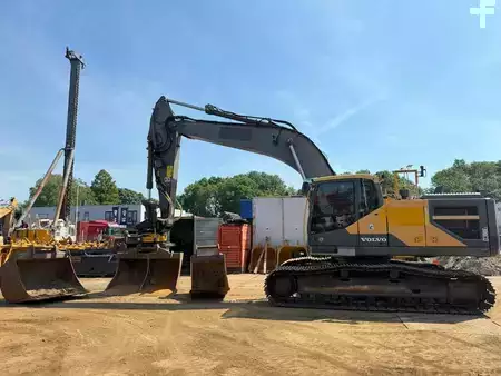 Telakaivinkoneet  0 Volvo EC300EL trimble gcs900 engcon rotortilt 3x bucke (1)