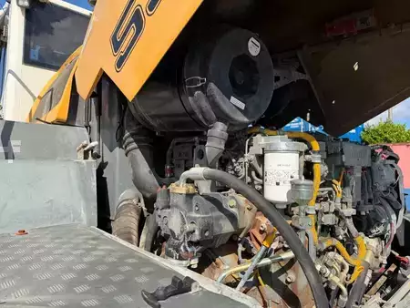 Ładowarki kołowe 0 Liebherr L 556 (11)
