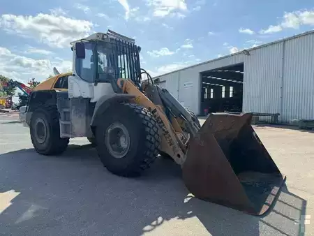Ładowarki kołowe 0 Liebherr L 556 (6)