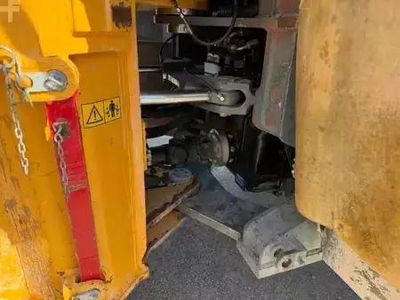 Ładowarki kołowe 0 Liebherr L 556 (8)