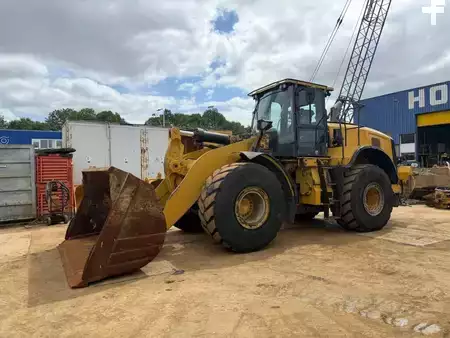Kolové nakladače 0 Caterpillar 972 M (1)