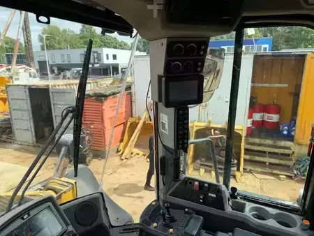 Kolové nakladače 0 Caterpillar 972 M (13)