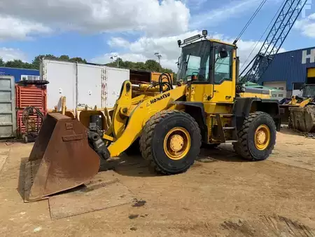 Carregadeira de rodas 0 Komatsu WA 270-3 (1)