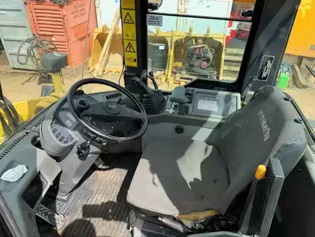 Carregadeira de rodas 0 Komatsu WA 270-3 (16)