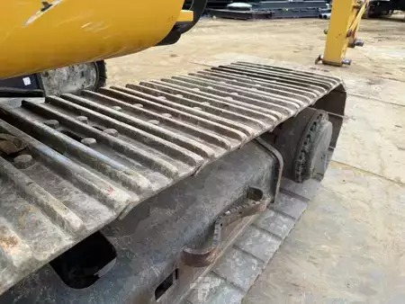 Kedjegraver 2006 Caterpillar 324 D L (10)