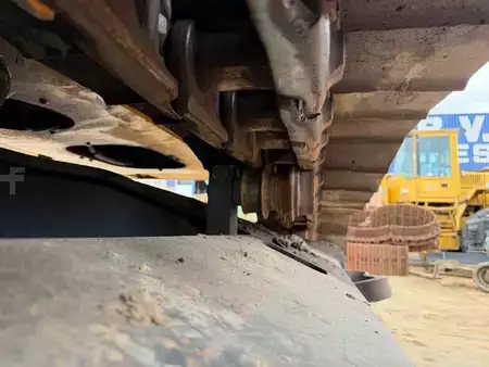 Kedjegraver 2006 Caterpillar 324 D L (12)