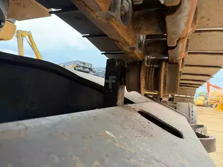 Kedjegraver 2006 Caterpillar 324 D L (9)