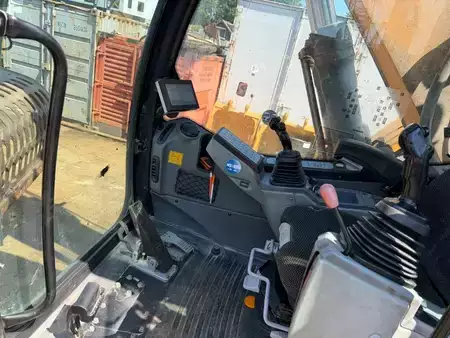 Pelle de manutention 2019 Liebherr LH 22 M (14)