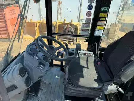 Affaldskompaktorer 2011 Caterpillar CP 533 E (13)