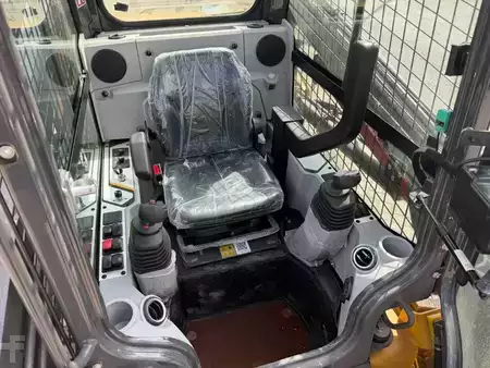 Kompaktikuormaajat 2026 XCMG XC 740 K ( UNUSED NEW ) (12)