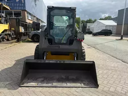Kompaktikuormaajat 2026 XCMG XC 740 K ( UNUSED NEW ) (8)