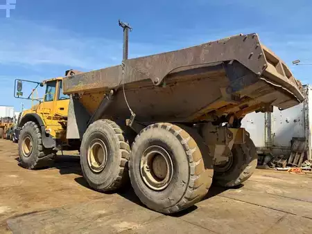 Knickgelenkte Muldenkipper/Dumper 2003 Volvo A 40 D (3)