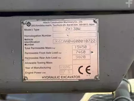 Escavatori gommati 2006 Hitachi ZX 130 W (9)