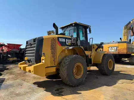 Ładowarki kołowe 2015 Caterpillar 950 M (5)