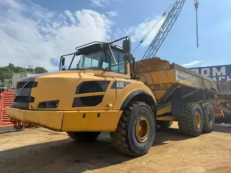 Knikdumpers 2011 Volvo A 35 F (1)