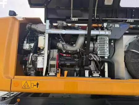 Rehandling Excavators 2025 Liebherr LH 26 M LINTRONIC ( UNUSED NEW ) (11)