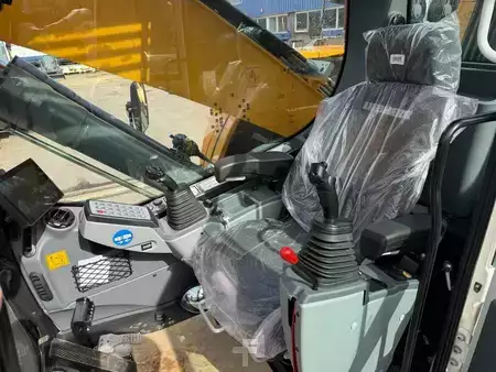 Rehandling Excavators 2025 Liebherr LH 26 M LINTRONIC ( UNUSED NEW ) (13)
