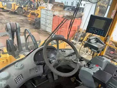 Pyöräkuormaajat 2001 Volvo L 150 E (12)