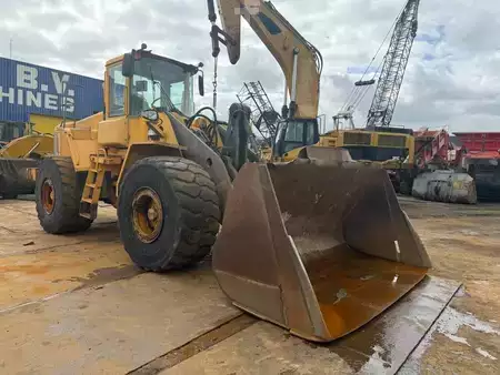 Pyöräkuormaajat 2001 Volvo L 150 E (7)