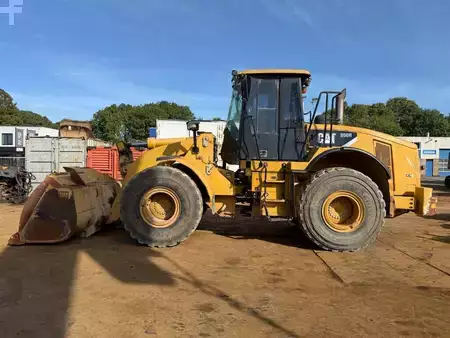 Kolové nakladače 2010 Caterpillar 950 H (1)