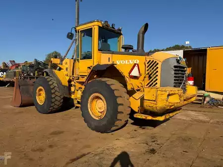 Kolové nakladače 2002 Volvo L 120 E (3)