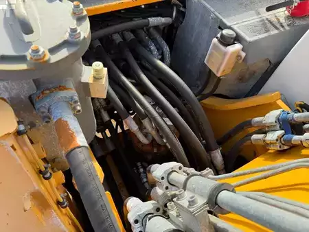 Korečková rýpadla 2013 Liebherr R 936 N LC (17)