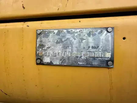 Kuvert Grävare 2005 Caterpillar M 325 C MH (8)