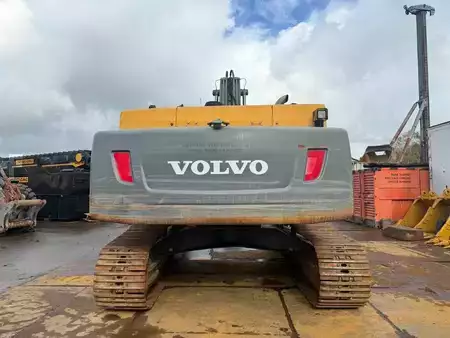 Korečková rýpadla 2014 Volvo EC 300 D L (4)