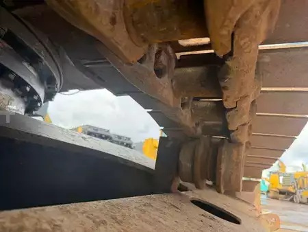 Korečková rýpadla 2014 Volvo EC 300 D L (9)