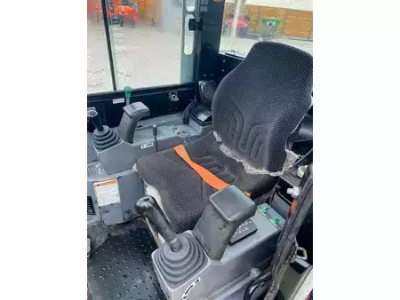 Minigraver 2019 Takeuchi TB 23 R (10)