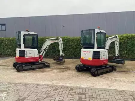 Minigraver 2019 Takeuchi TB 23 R (20)